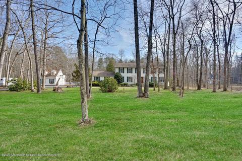 4 Pine Dr, Millstone, NJ 08510 photo 2