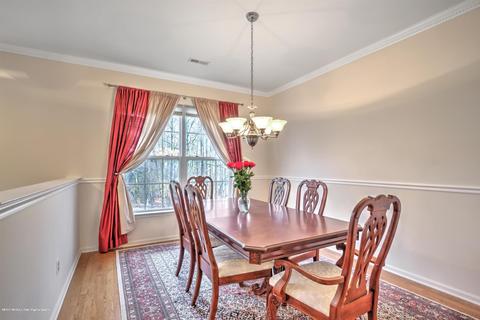 2 Pine Tree Ter, Holmdel, NJ 07733 photo 9