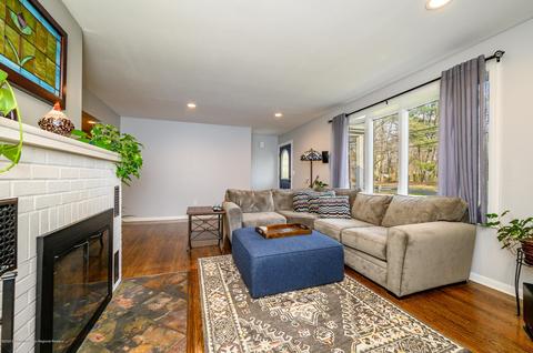 213 Lloyd Rd, Matawan, NJ 07747 photo 11