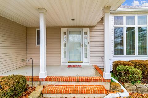 10 Diane Dr, Brick, NJ 08724 photo 2