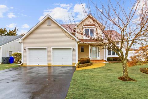 10 Diane Dr, Brick, NJ 08724 photo 1