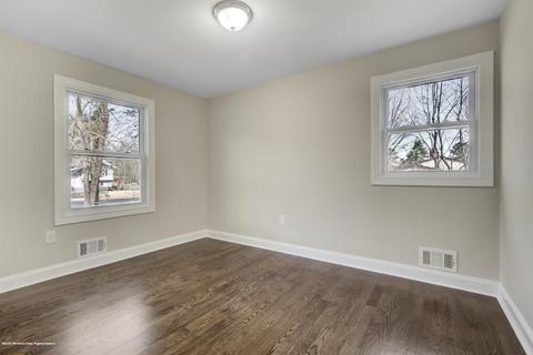 677 W Commodore Blvd, Jackson, NJ 08527 photo 22