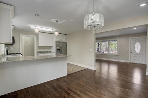677 W Commodore Blvd, Jackson, NJ 08527 photo 11