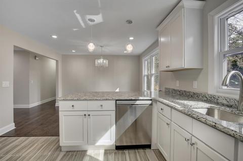 677 W Commodore Blvd, Jackson, NJ 08527 photo 14