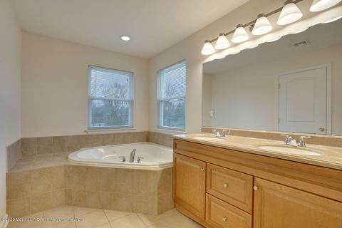 41 Middlesex Rd, Old Bridge, NJ 08857 photo 38