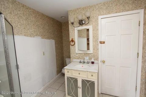 413 E Arverne Ave, Ocean Gate, NJ 08740 photo 14