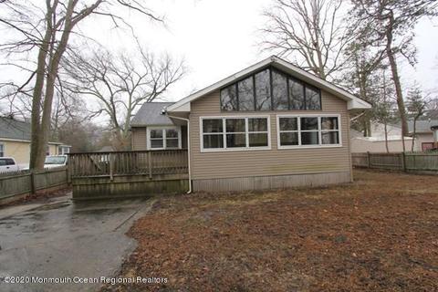 413 E Arverne Ave, Ocean Gate, NJ 08740 photo 2