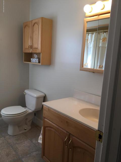 109 Silver Dr, Brick, NJ 08724 photo 7
