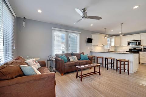 21 E Surf Way, Lavallette, NJ 08735 photo 4