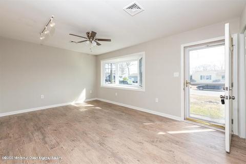 234 Juniper Ln, Forked River, NJ 08731 photo 3