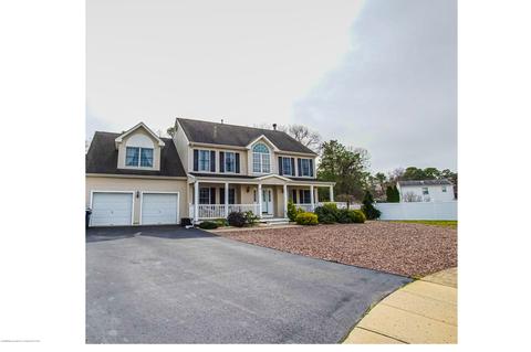 144 Daybreak Ct, Brick, NJ 08724 photo 3