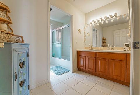144 Daybreak Ct, Brick, NJ 08724 photo 16