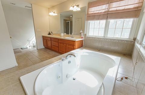 144 Daybreak Ct, Brick, NJ 08724 photo 18