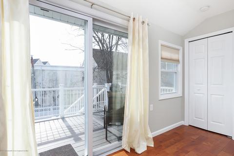 29 Cornwall St, Highlands, NJ 07732 photo 7