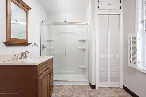 29 Cornwall St, Highlands, NJ 07732 photo 18