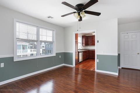 29 Cornwall St, Highlands, NJ 07732 photo 12