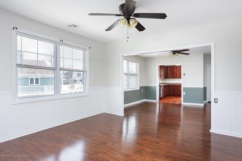 29 Cornwall St, Highlands, NJ 07732 photo 15