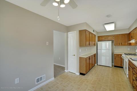 7 S Baker Dr, Jackson, NJ 08527 photo 13