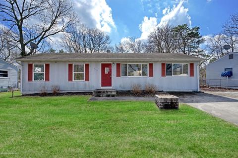 116 Stephan Rd, Brick, NJ 08724 photo 2