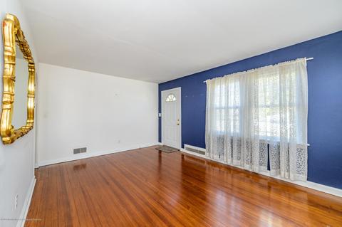 925 Wall Rd, Spring Lake Heights, NJ 07762 photo 4