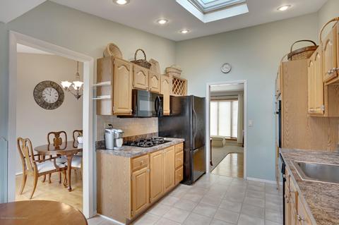 4 Exeter St, Old Bridge, NJ 08857 photo 26