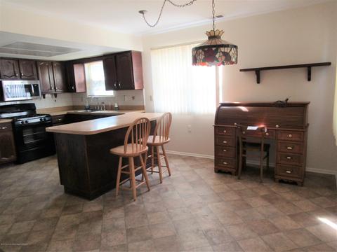 2011 Brookdale Dr, Forked River, NJ 08731 photo 12