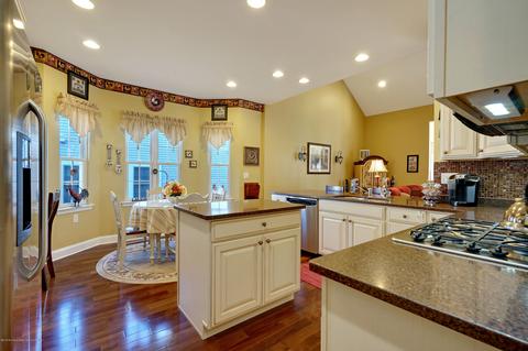 24 Spring Lake Blvd, Waretown, NJ 08758 photo 13