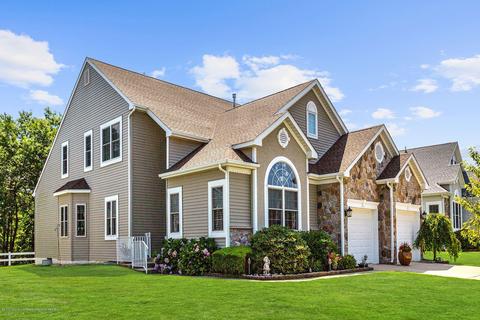 24 Spring Lake Blvd, Waretown, NJ 08758 photo 2