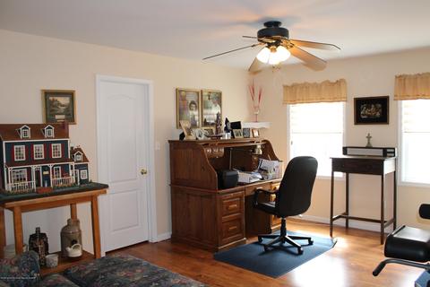 18 Elm Pl, Matawan, NJ 07747 photo 14