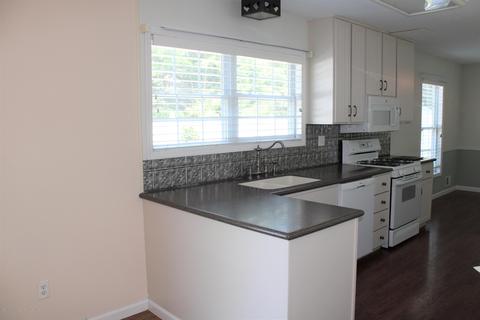 18 Elm Pl, Matawan, NJ 07747 photo 6
