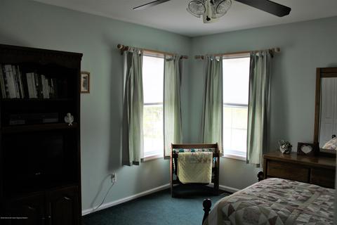 18 Elm Pl, Matawan, NJ 07747 photo 32