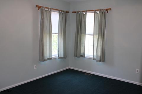 18 Elm Pl, Matawan, NJ 07747 photo 33