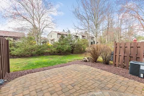 16 Arrowsmith Ct, Matawan, NJ 07747 photo 28