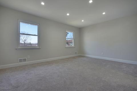 702 Christopher Ct, Brick, NJ 08724 photo 18