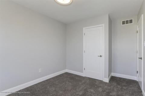 19 Sloop Ct, Barnegat, NJ 08005 photo 41