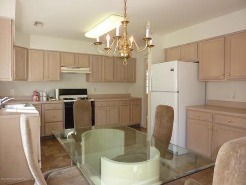 27 Cypress Point Ln, Jackson, NJ 08527 photo 14
