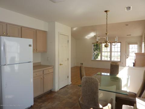 27 Cypress Point Ln, Jackson, NJ 08527 photo 18