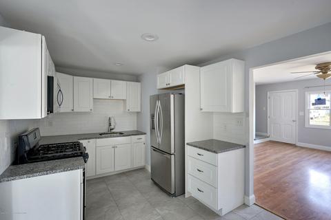 36 Appleton Dr, Hazlet, NJ 07730 photo 10