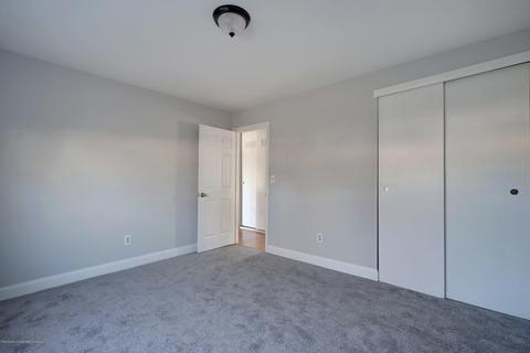 36 Appleton Dr, Hazlet, NJ 07730 photo 7
