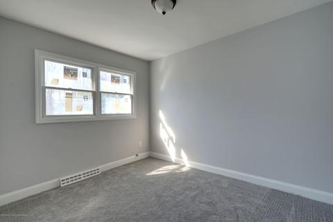 36 Appleton Dr, Hazlet, NJ 07730 photo 8