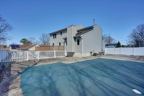 360 Delaware Dr, Brick, NJ 08723 photo 25