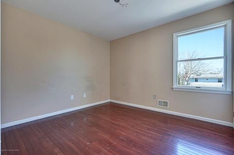 360 Delaware Dr, Brick, NJ 08723 photo 17