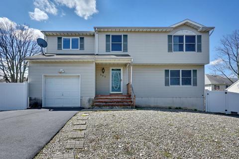 360 Delaware Dr, Brick, NJ 08723 photo 2