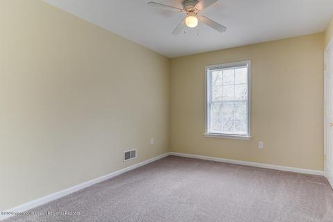10 Tom Gray Ct, Forked River, NJ 08731 photo 18