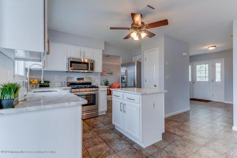10 Tom Gray Ct, Forked River, NJ 08731 photo 6