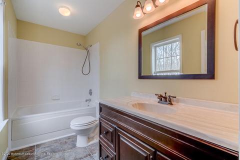10 Tom Gray Ct, Forked River, NJ 08731 photo 16