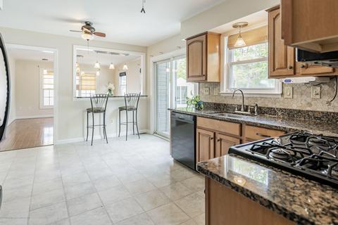 826 Applegate Ave, Brick, NJ 08723 photo 7