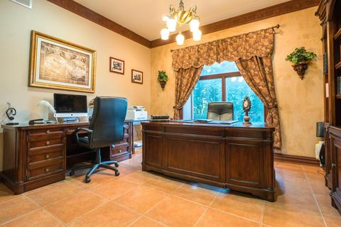 93 Five Points Rd, Colts Neck, NJ 07722 photo 16