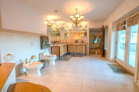 93 Five Points Rd, Colts Neck, NJ 07722 photo 21