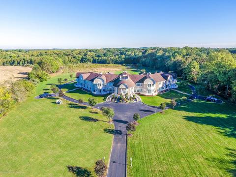 93 Five Points Rd, Colts Neck, NJ 07722 photo 4